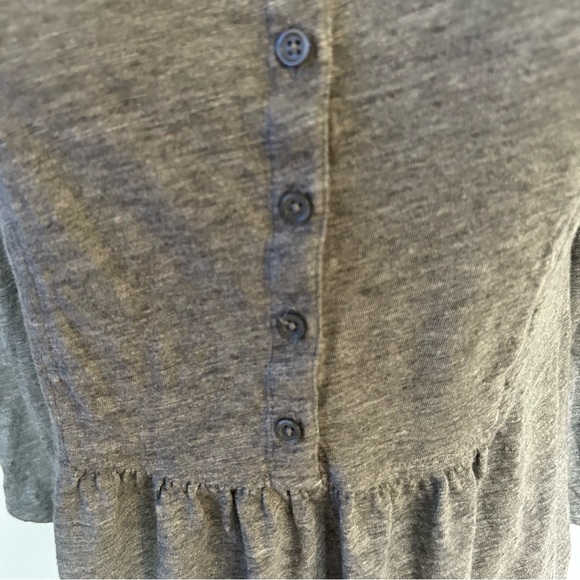 Banana Republic Peplum Top - Picture 8 of 10